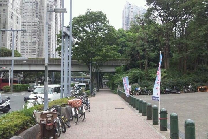 都庁前駅からの行き方6